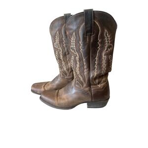 Dan Post Renegade CS Distressed
Leather Cowboy Boots